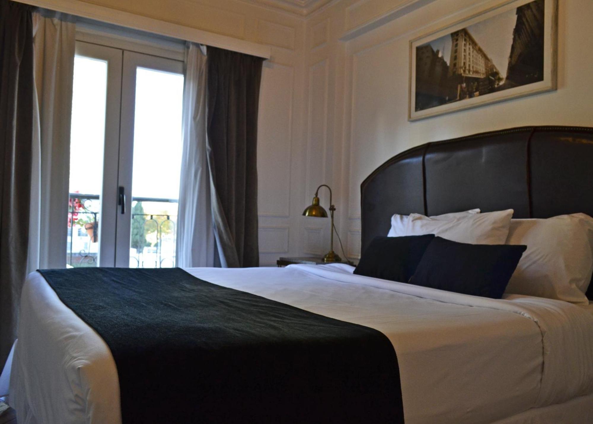Hotel Clasico Buenos Aires Bagian luar foto