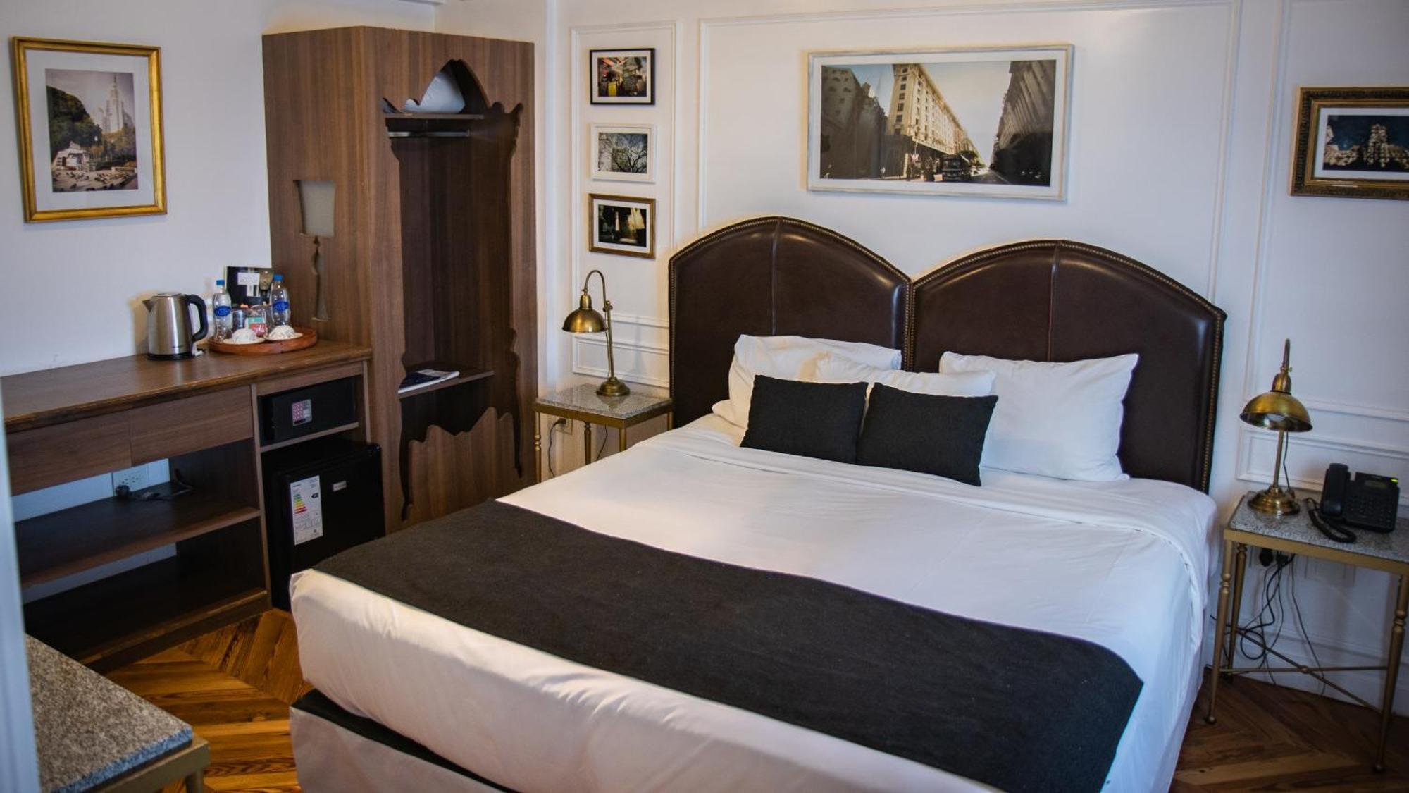 Hotel Clasico Buenos Aires Bagian luar foto